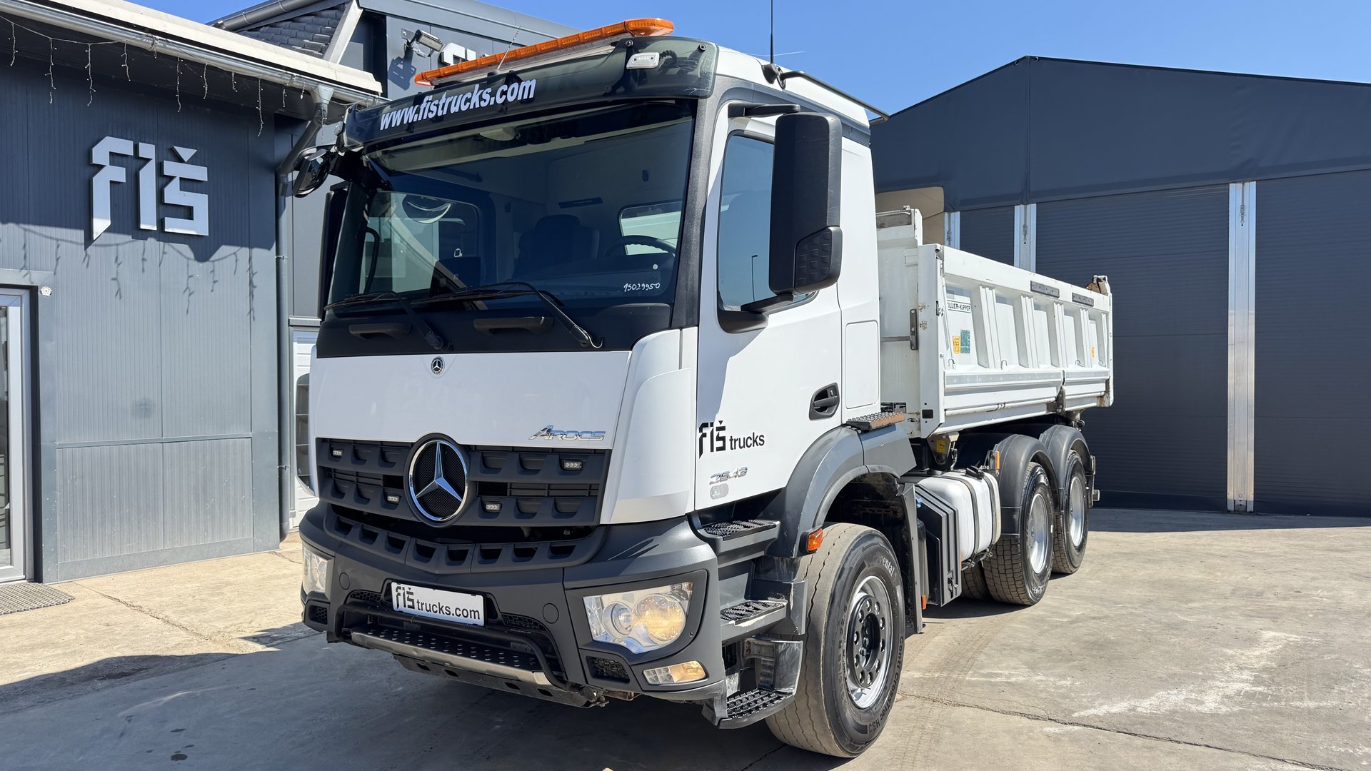 MERCEDES BENZ AROCS 2643